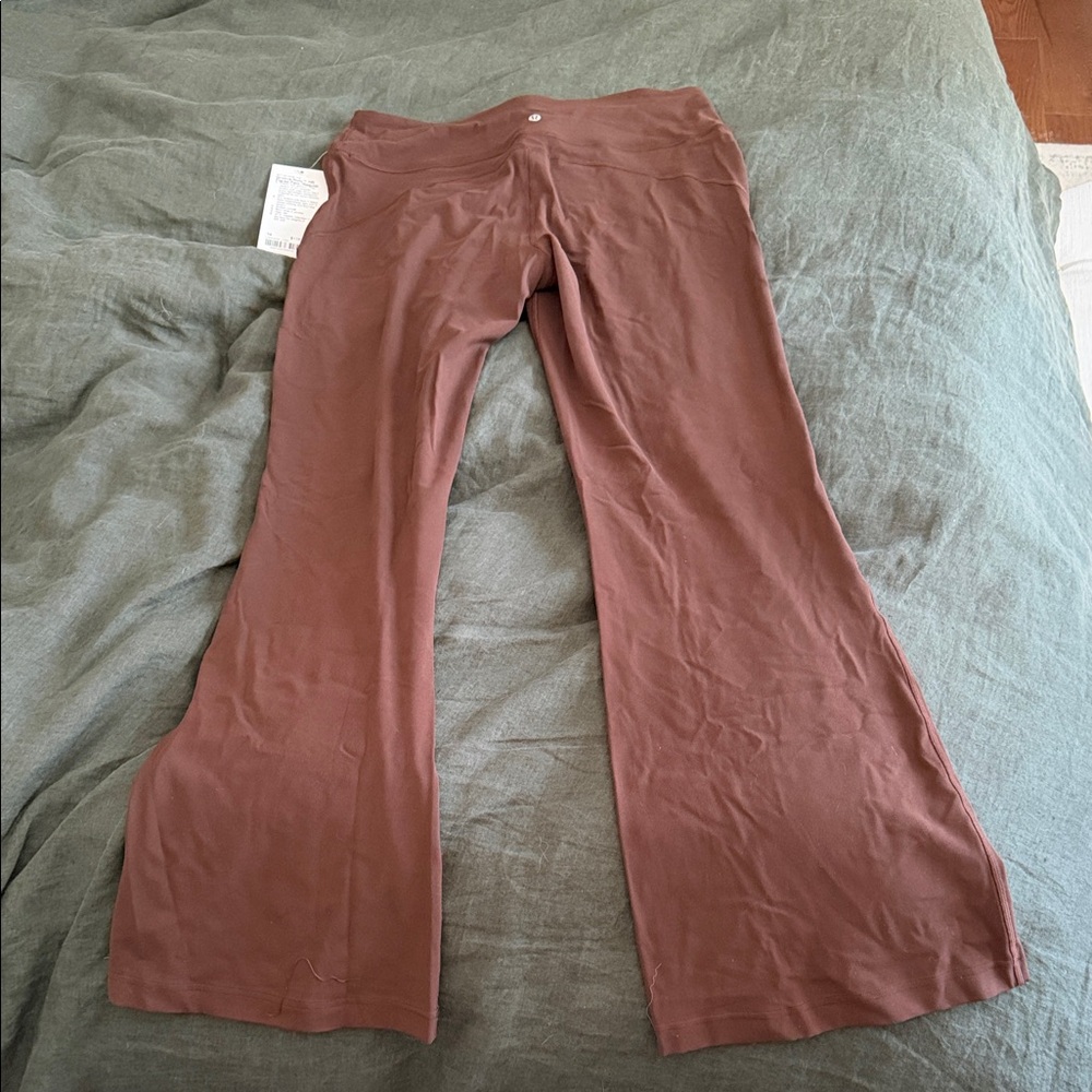 Lululemon Groove Nulu HR Flared Pants